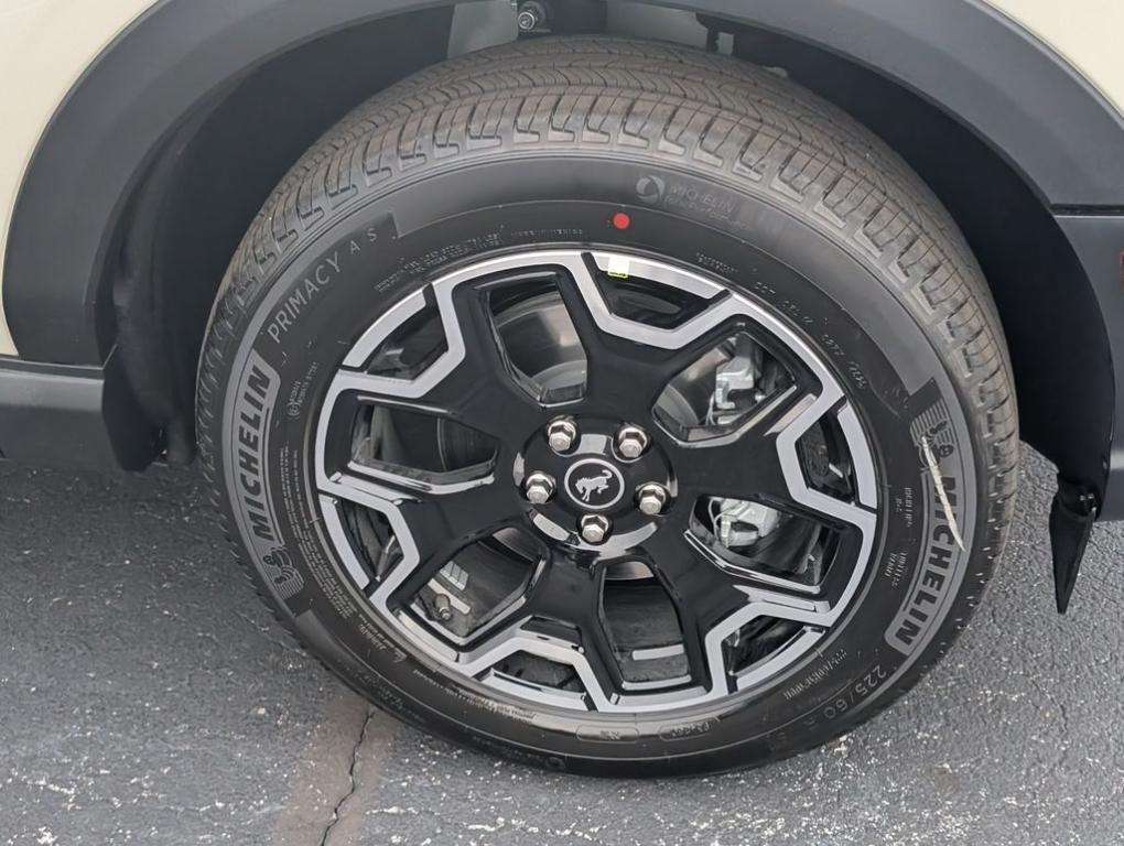 new 2025 Ford Bronco Sport car, priced at $36,259