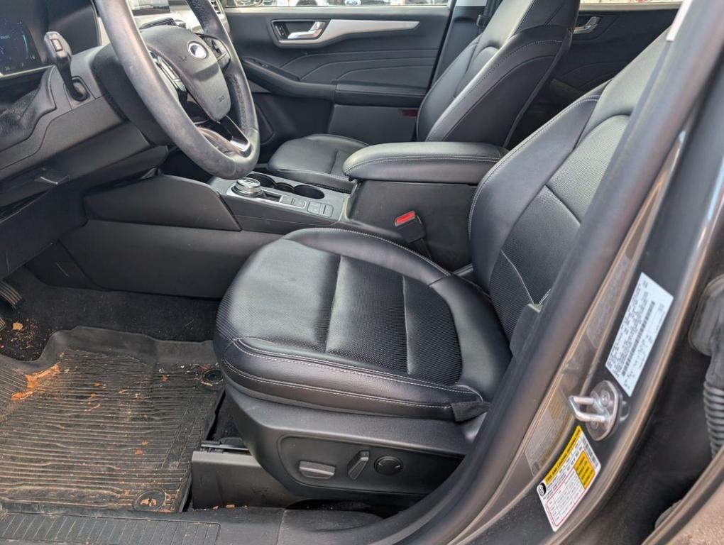 used 2022 Ford Escape car, priced at $22,050