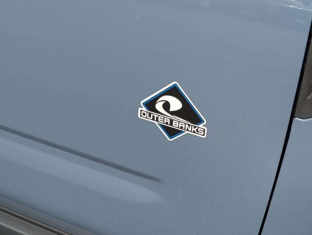 new 2025 Ford Bronco Sport car, priced at $31,480