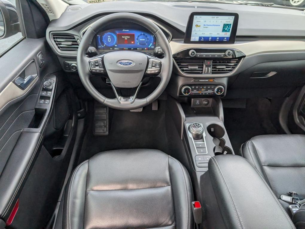 used 2022 Ford Escape car, priced at $20,000