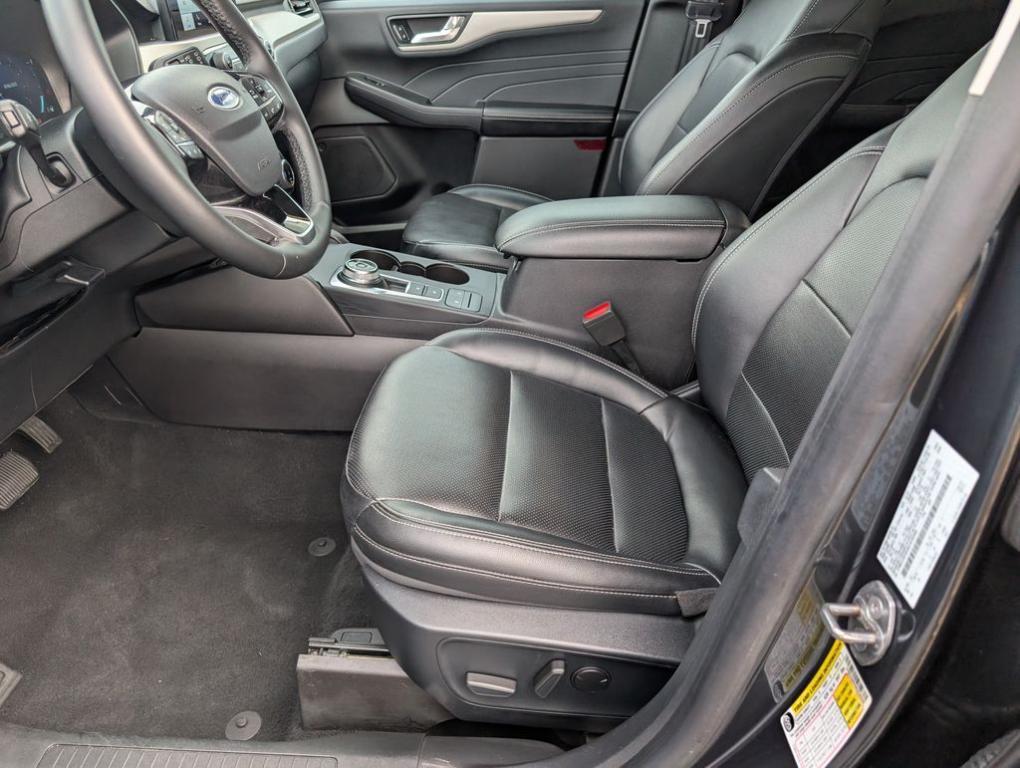 used 2022 Ford Escape car, priced at $20,000