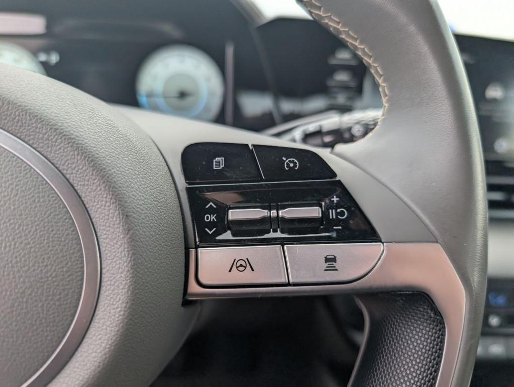 used 2022 Hyundai Elantra car, priced at $15,500