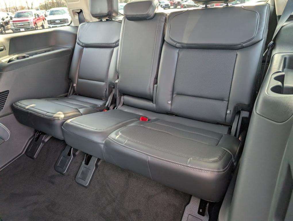 new 2025 Ford Expedition car, priced at $78,755