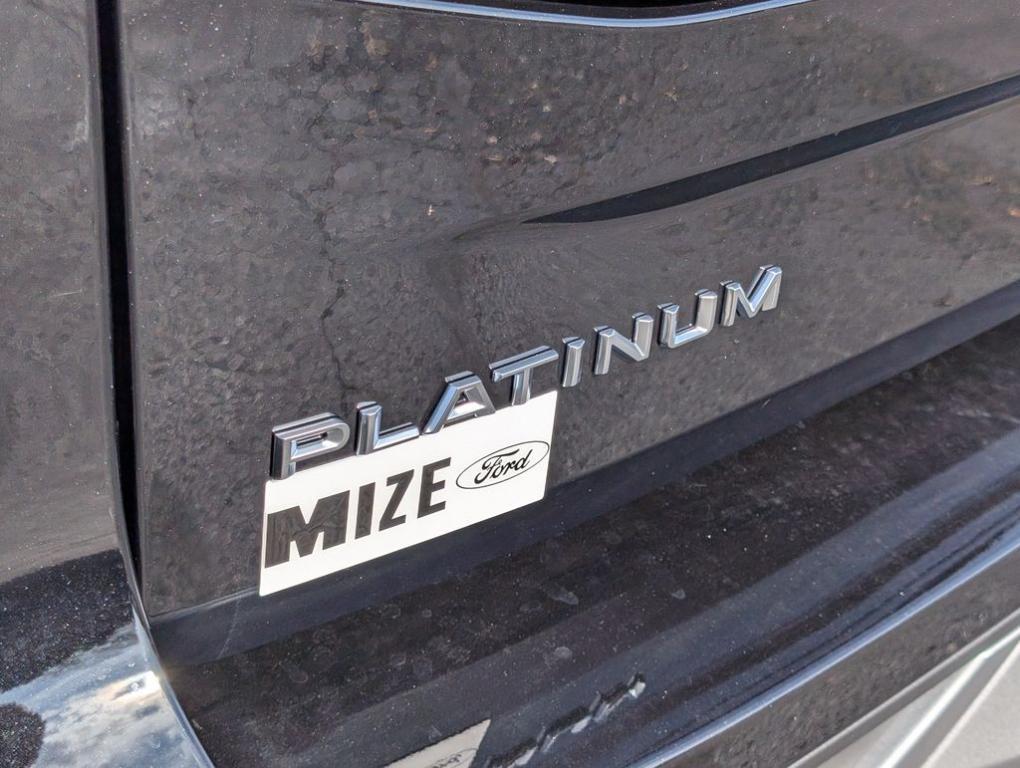 new 2025 Ford Expedition car, priced at $78,755