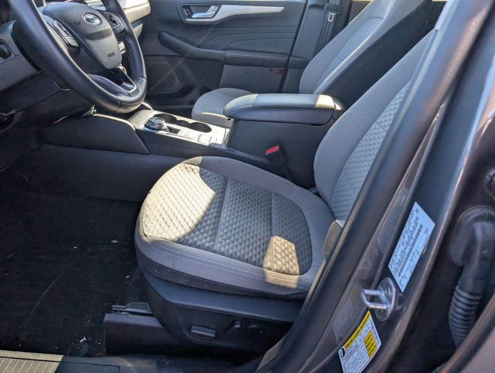 used 2021 Ford Escape car, priced at $14,000