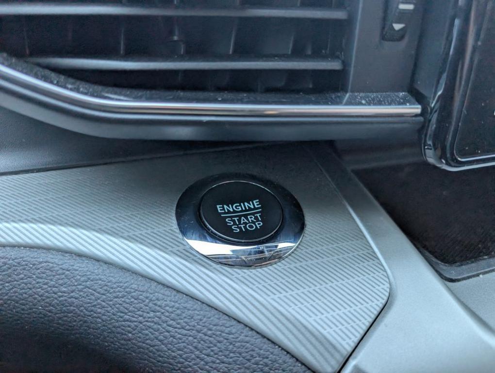 used 2022 Ford Explorer car, priced at $30,300