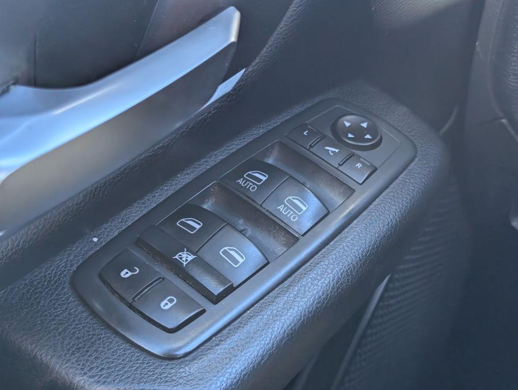 used 2020 Ram 1500 car, priced at $25,000