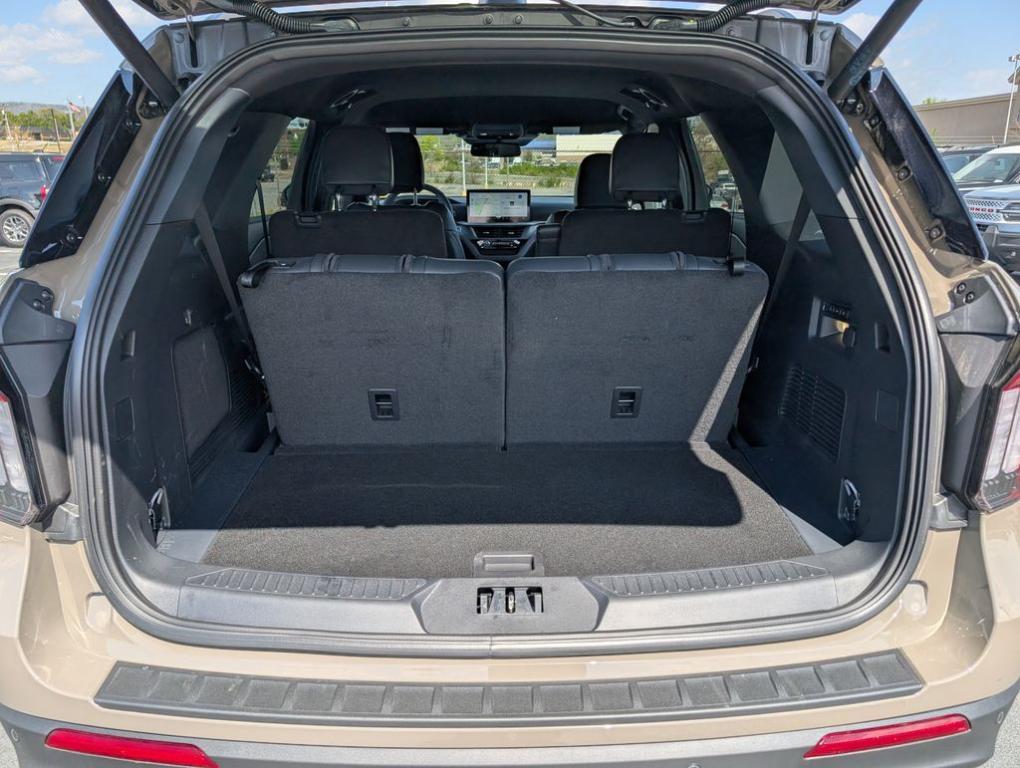 used 2026 Ford Explorer car, priced at $52,500