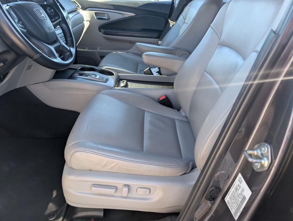 used 2021 Honda Pilot car, priced at $23,719