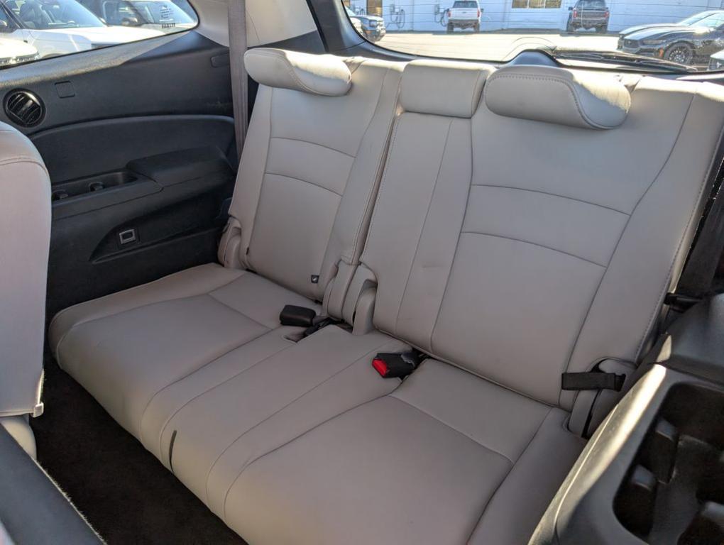 used 2021 Honda Pilot car, priced at $23,719