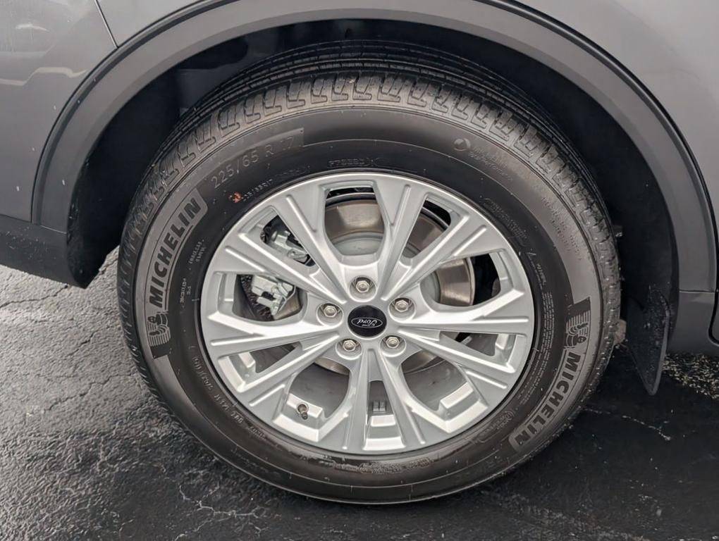 new 2026 Ford Escape car, priced at $28,180