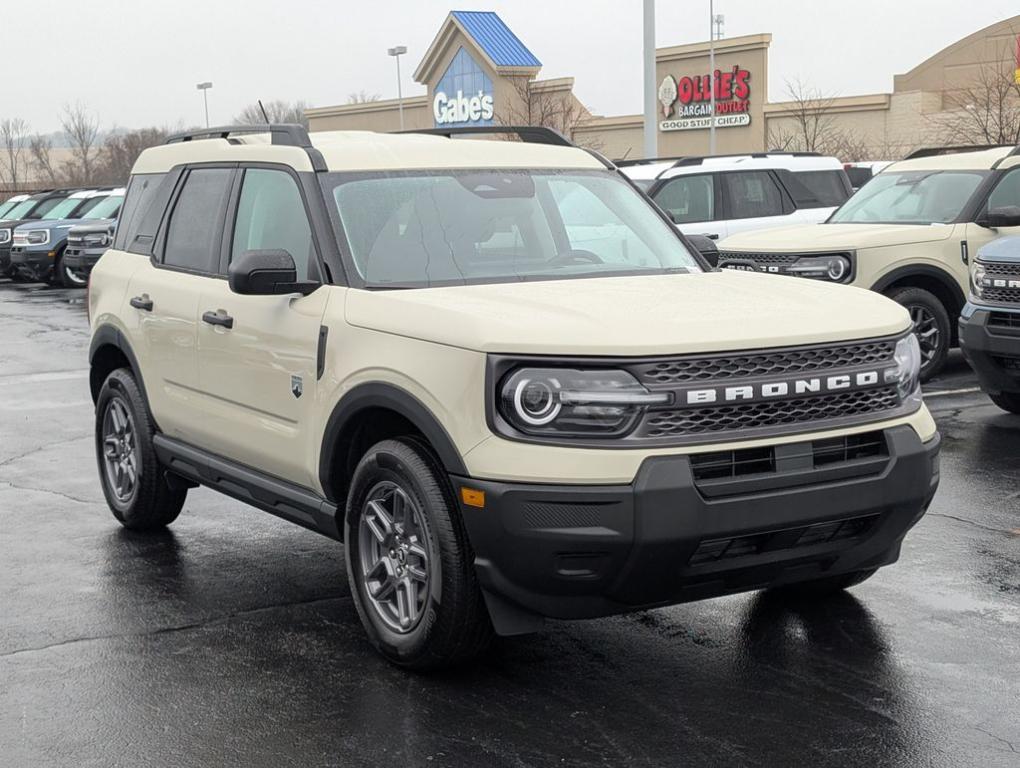 new 2025 Ford Bronco Sport car, priced at $29,074