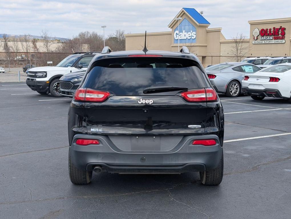 used 2018 Jeep Cherokee car, priced at $13,000