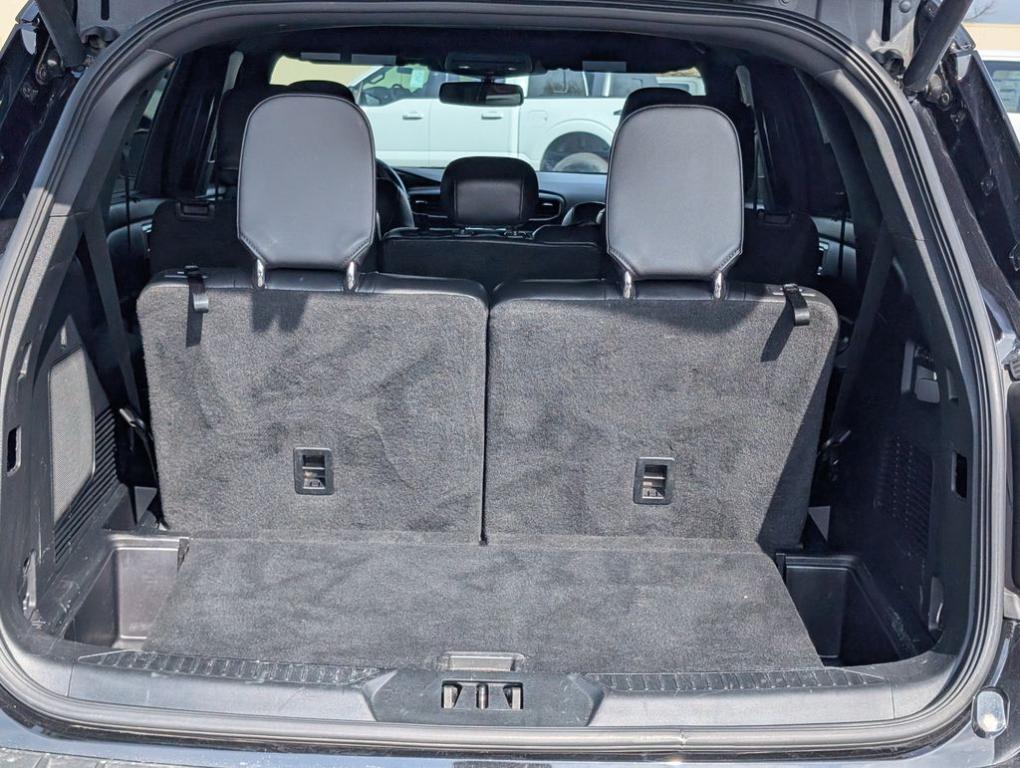 used 2022 Ford Explorer car, priced at $33,401