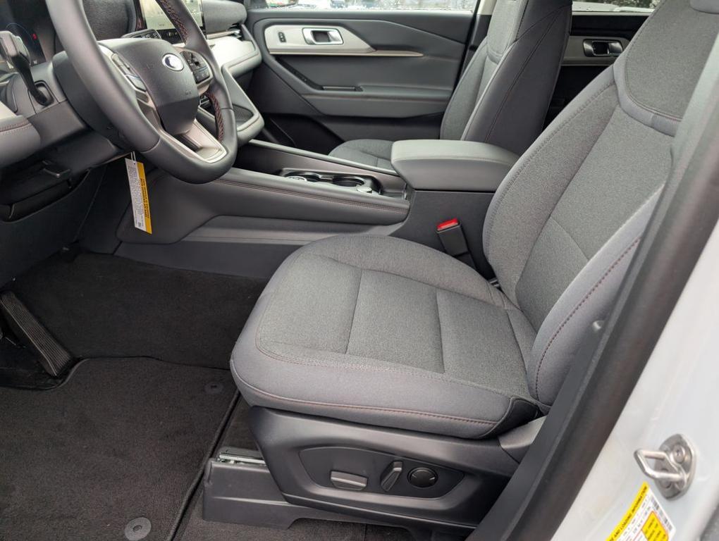 new 2026 Ford Explorer car, priced at $33,280