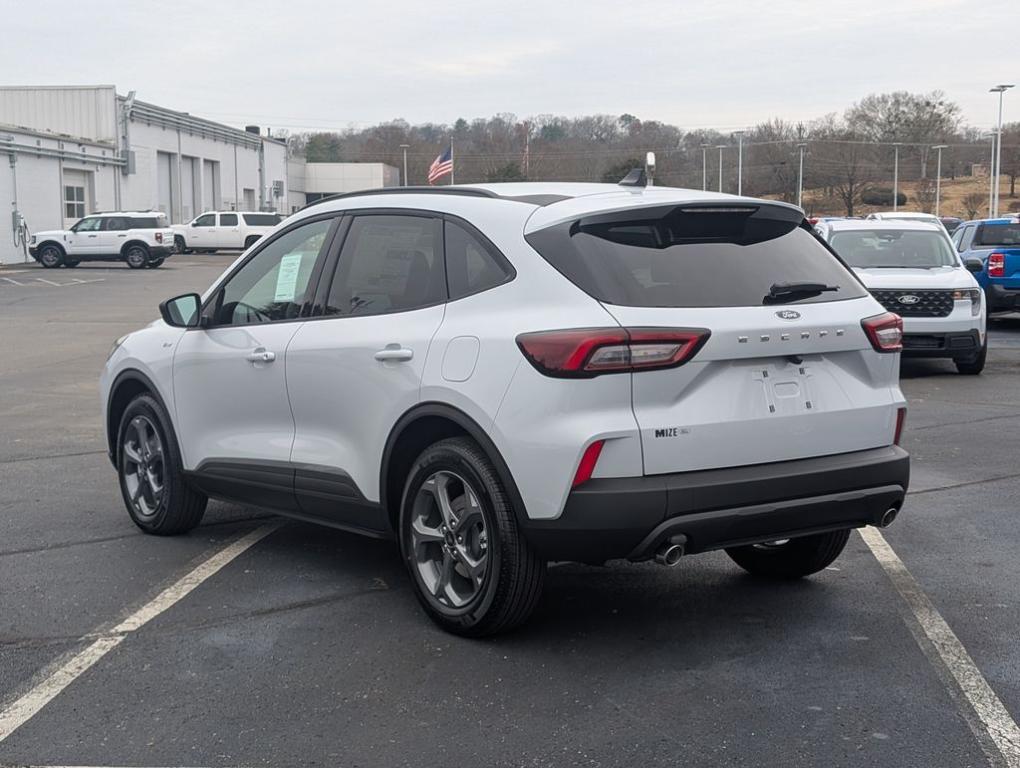 new 2026 Ford Escape car, priced at $27,035