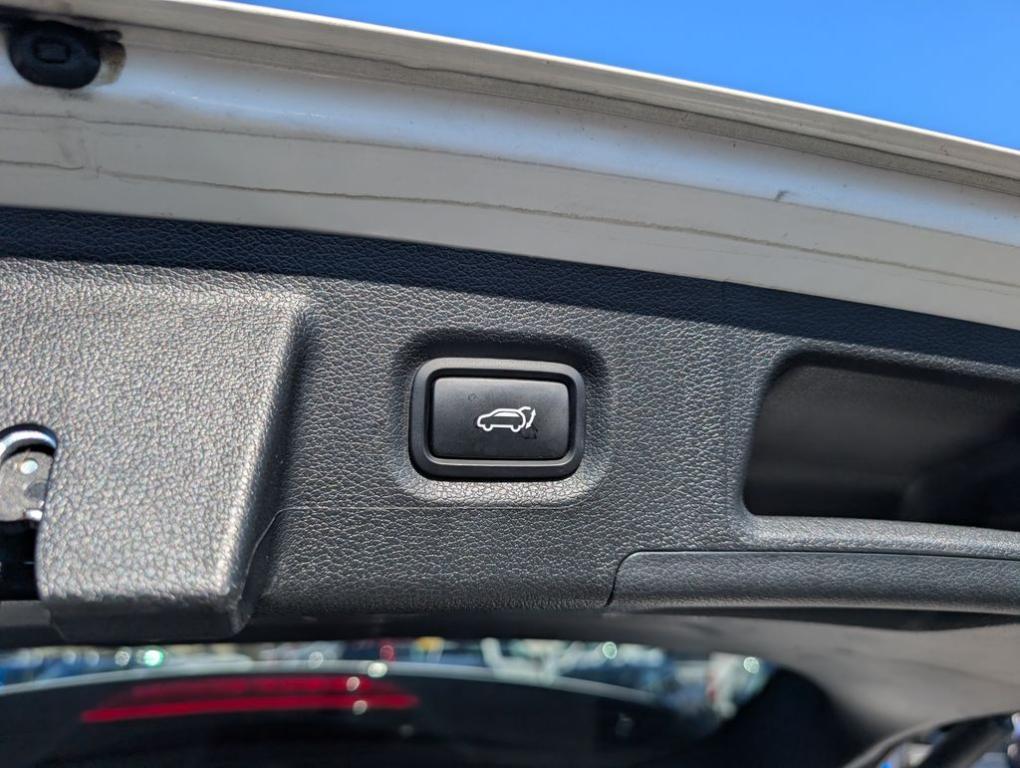 used 2023 Hyundai SANTA FE HEV car, priced at $18,076