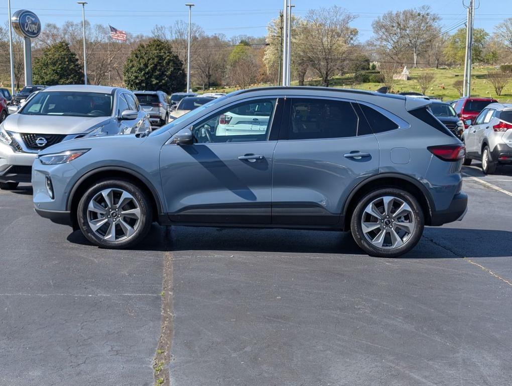 used 2023 Ford Escape car, priced at $26,417