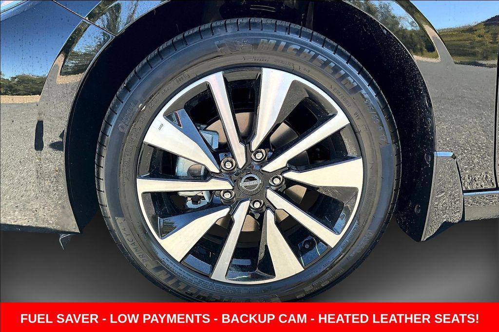 new 2025 Nissan Sentra car, priced at $25,920