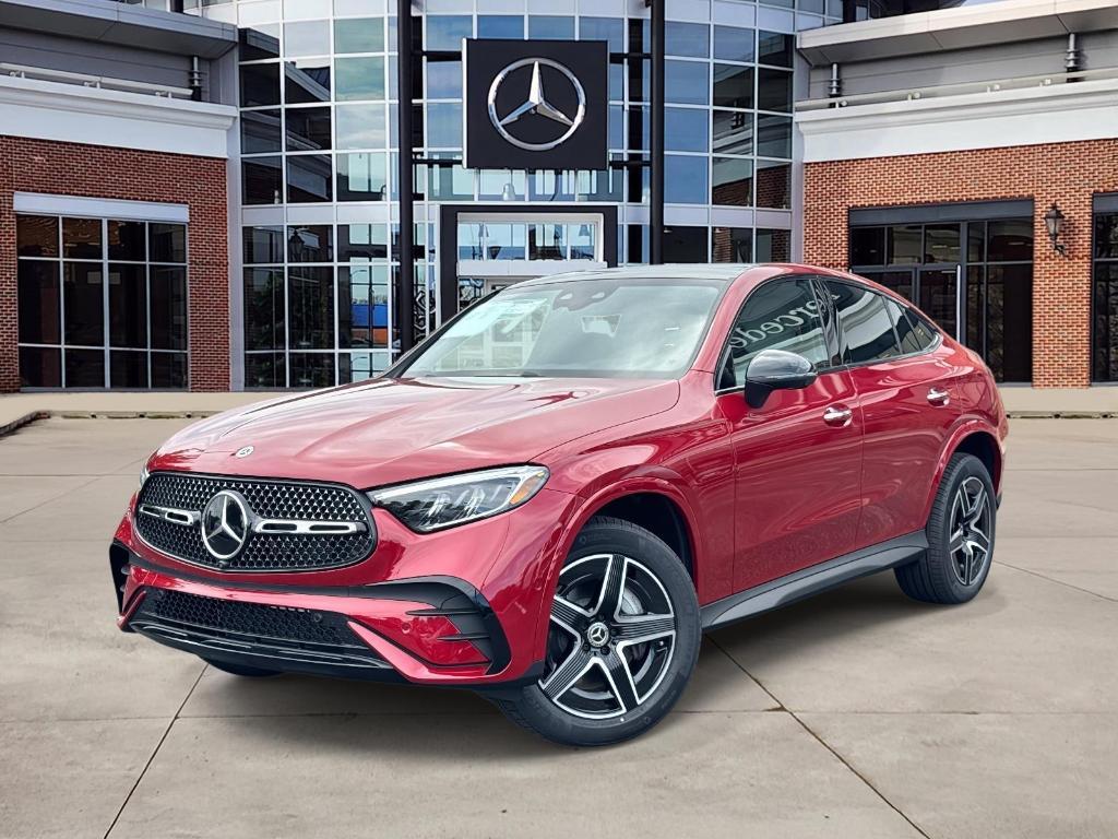new 2025 Mercedes-Benz GLC 300 car