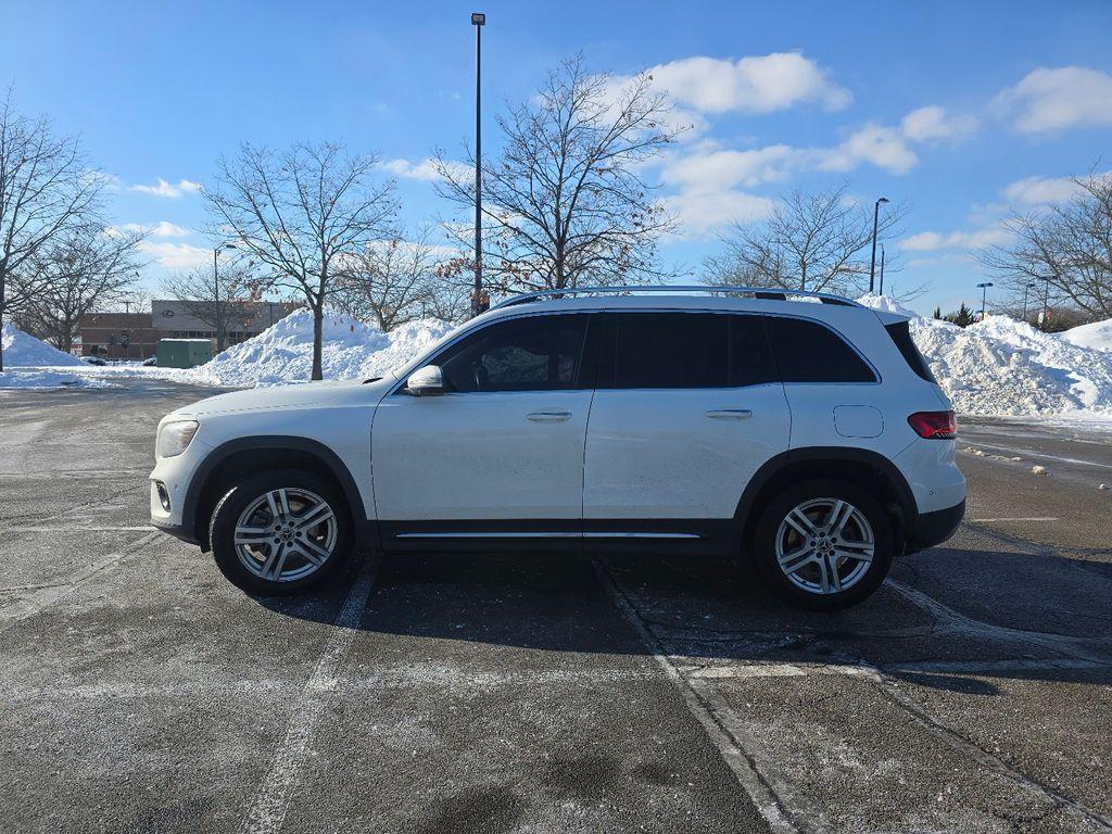 used 2022 Mercedes-Benz GLB 250 car, priced at $29,489