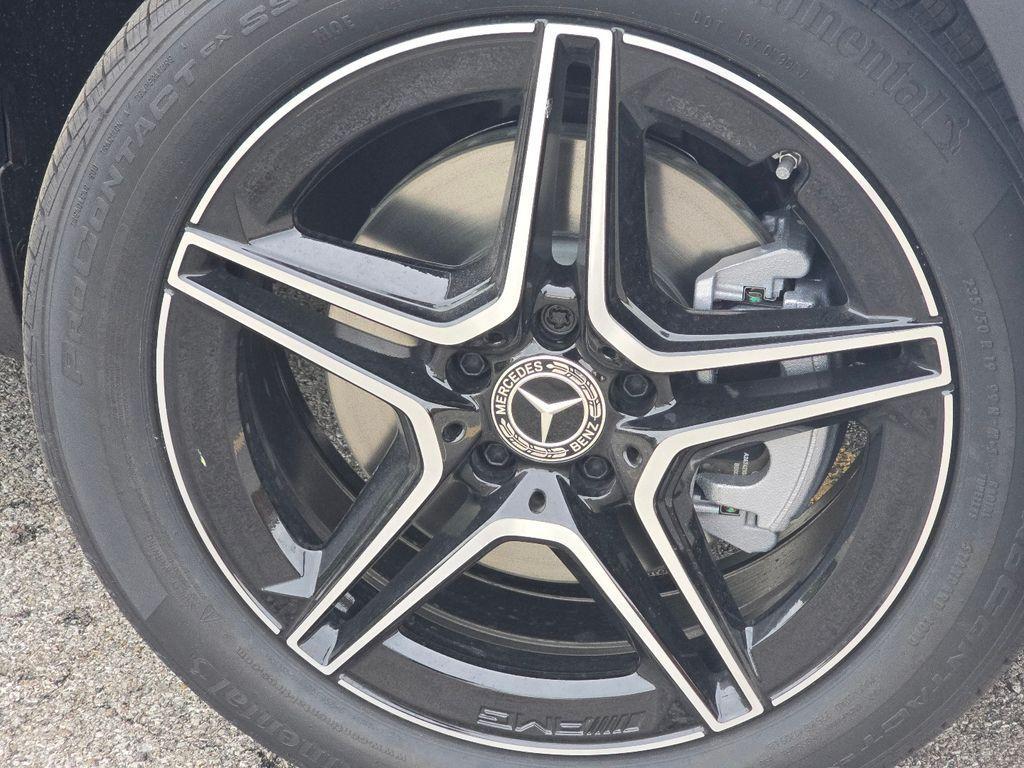 new 2026 Mercedes-Benz GLB 250 car, priced at $53,670