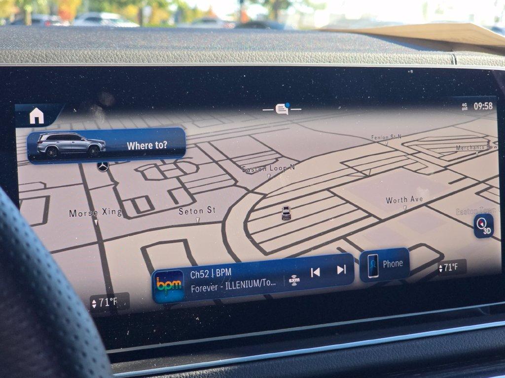 Mercedes-Benz GLS view 4