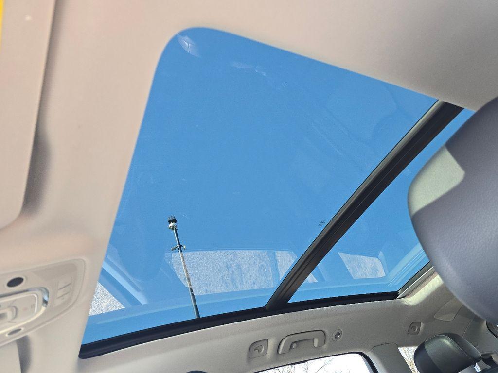 used 2017 Audi Q7 car, priced at $17,731