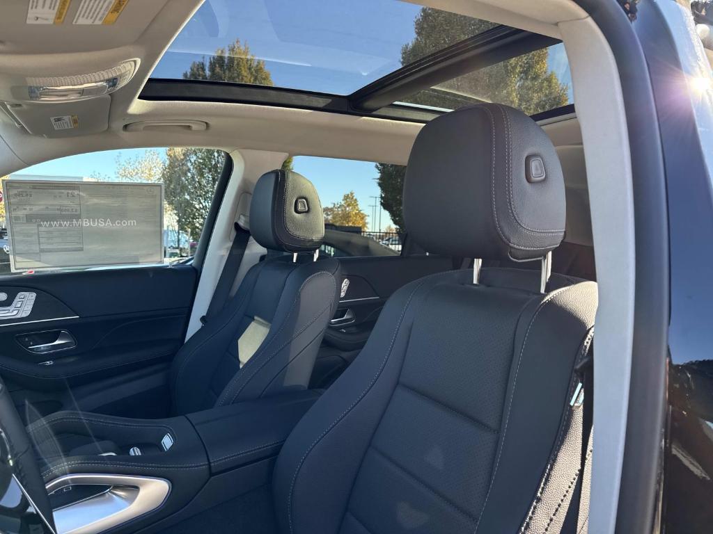 new 2026 Mercedes-Benz GLS 450 car, priced at $93,615