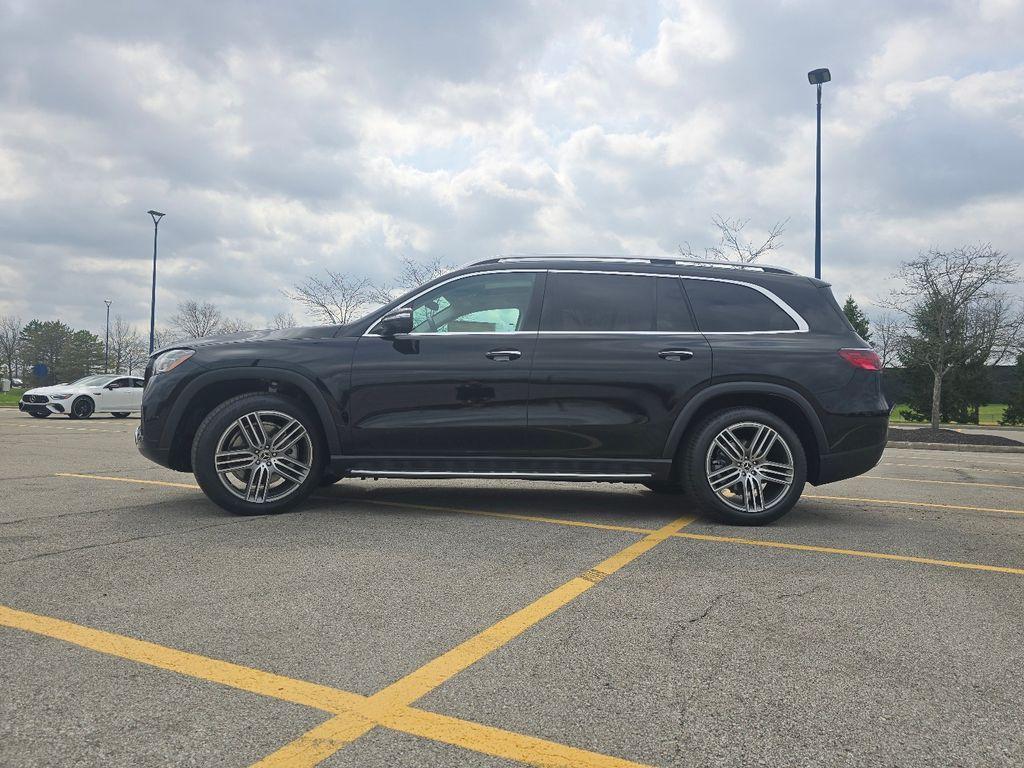 new 2026 Mercedes-Benz GLS 450 car, priced at $93,715