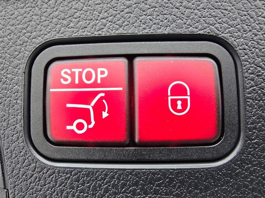 new 2026 Mercedes-Benz AMG GLE 53 car, priced at $99,800