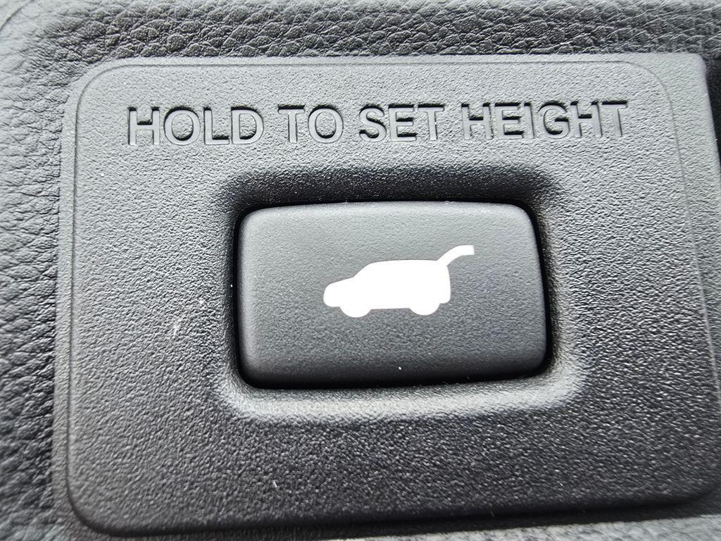 used 2021 Acura RDX car, priced at $27,499