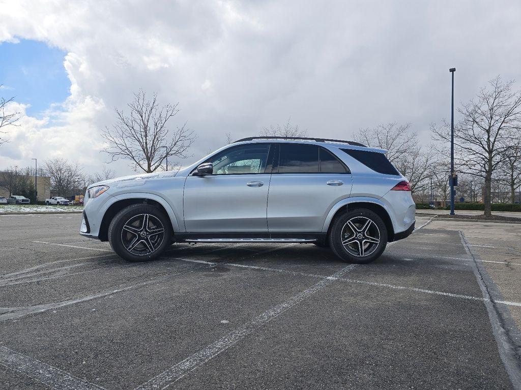 new 2026 Mercedes-Benz GLE 450 car, priced at $87,210
