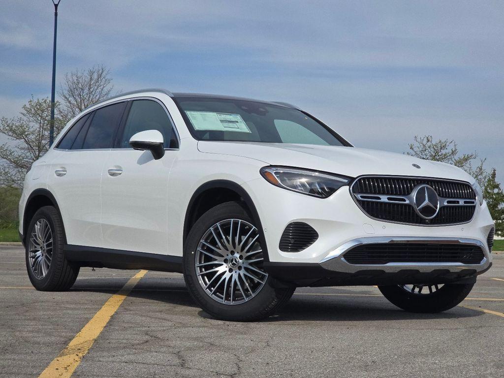 new 2026 Mercedes-Benz GLC 300 car, priced at $62,725