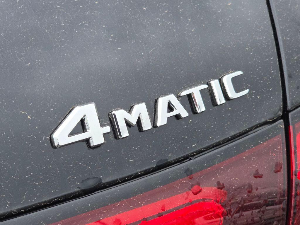 new 2026 Mercedes-Benz GLC 300 car