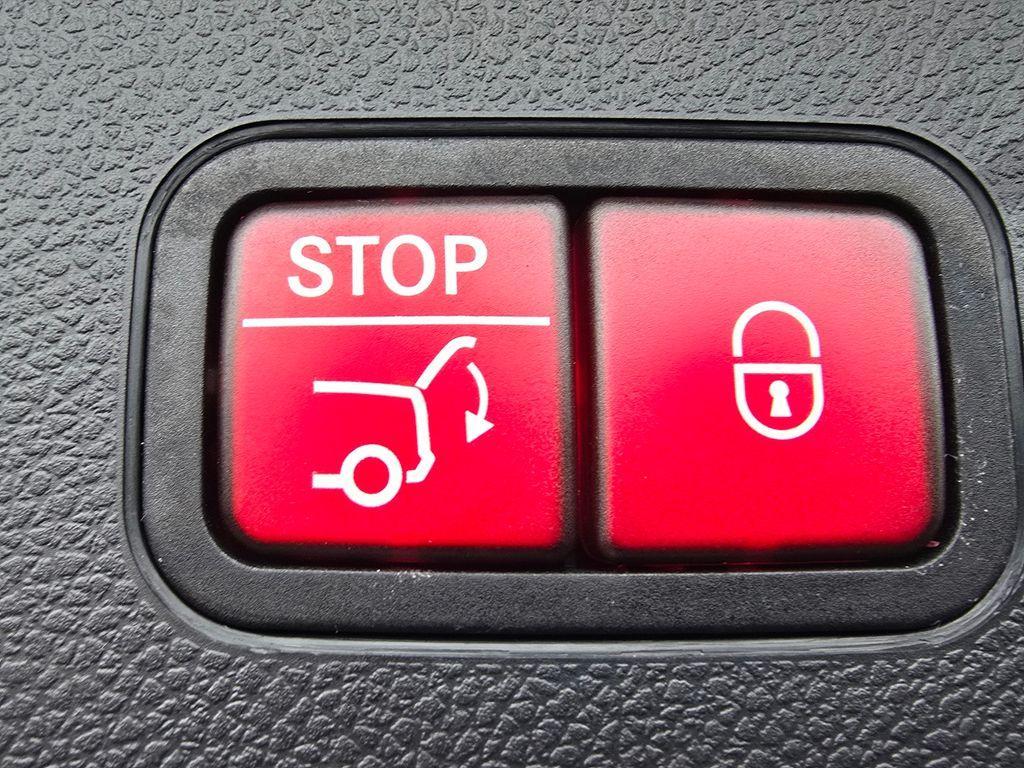 used 2022 Mercedes-Benz GLC 300 car, priced at $30,483