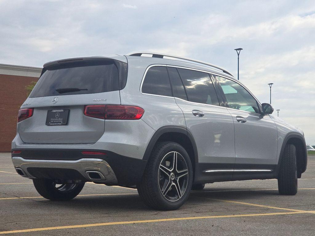 new 2026 Mercedes-Benz GLB 250 car, priced at $57,295
