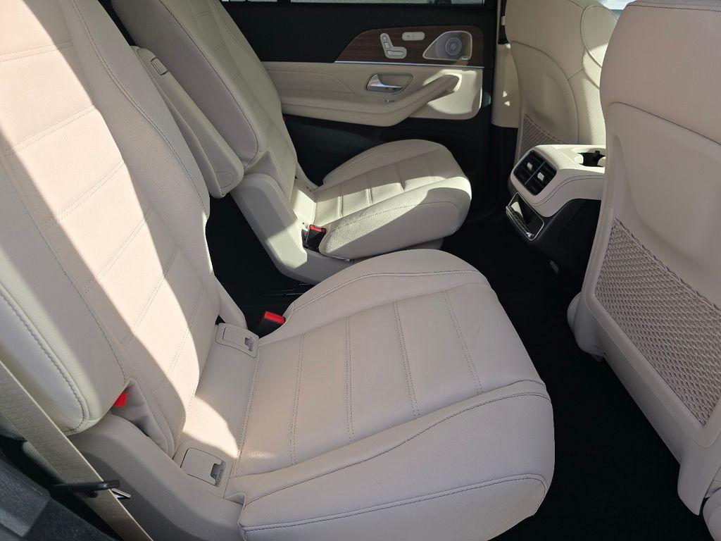 new 2026 Mercedes-Benz GLS 450 car, priced at $100,120