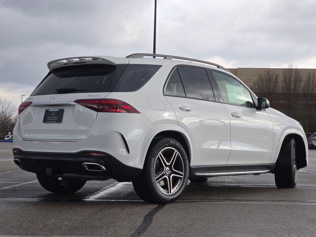 new 2026 Mercedes-Benz GLE 450 car, priced at $89,120