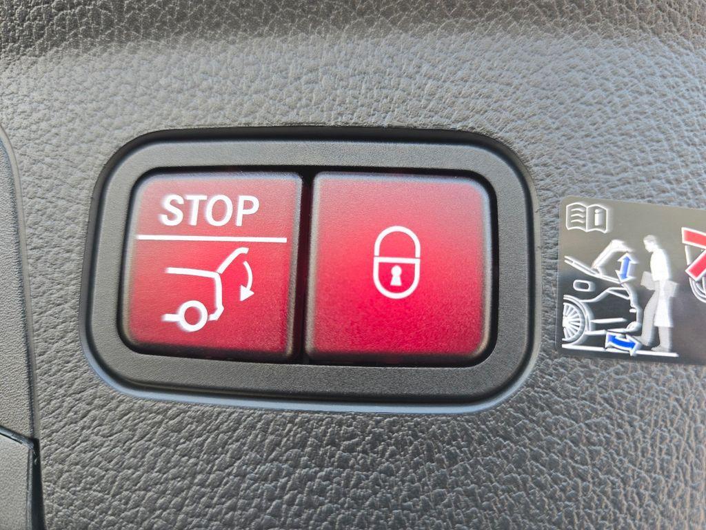 new 2026 Mercedes-Benz AMG GLE 63 car, priced at $141,055