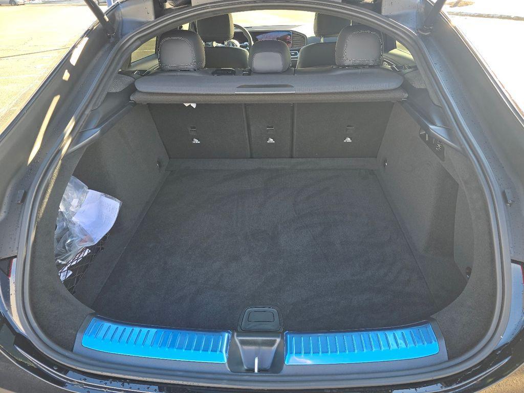 new 2026 Mercedes-Benz AMG GLE 63 car, priced at $141,055