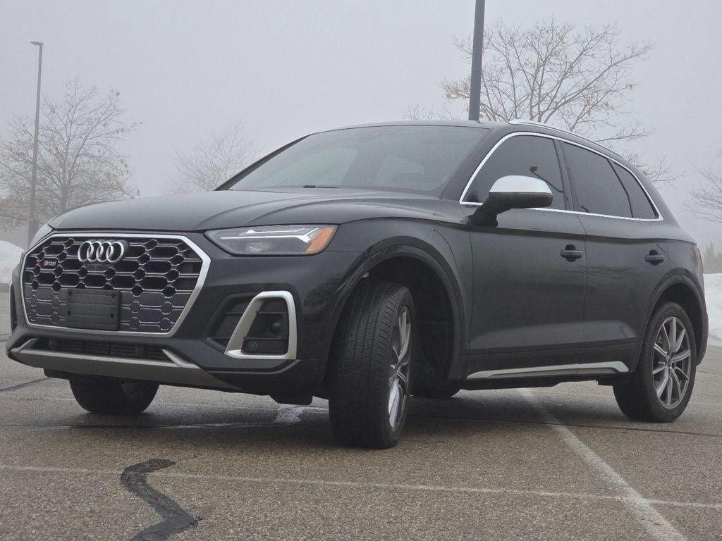 used 2022 Audi SQ5 car, priced at $27,970