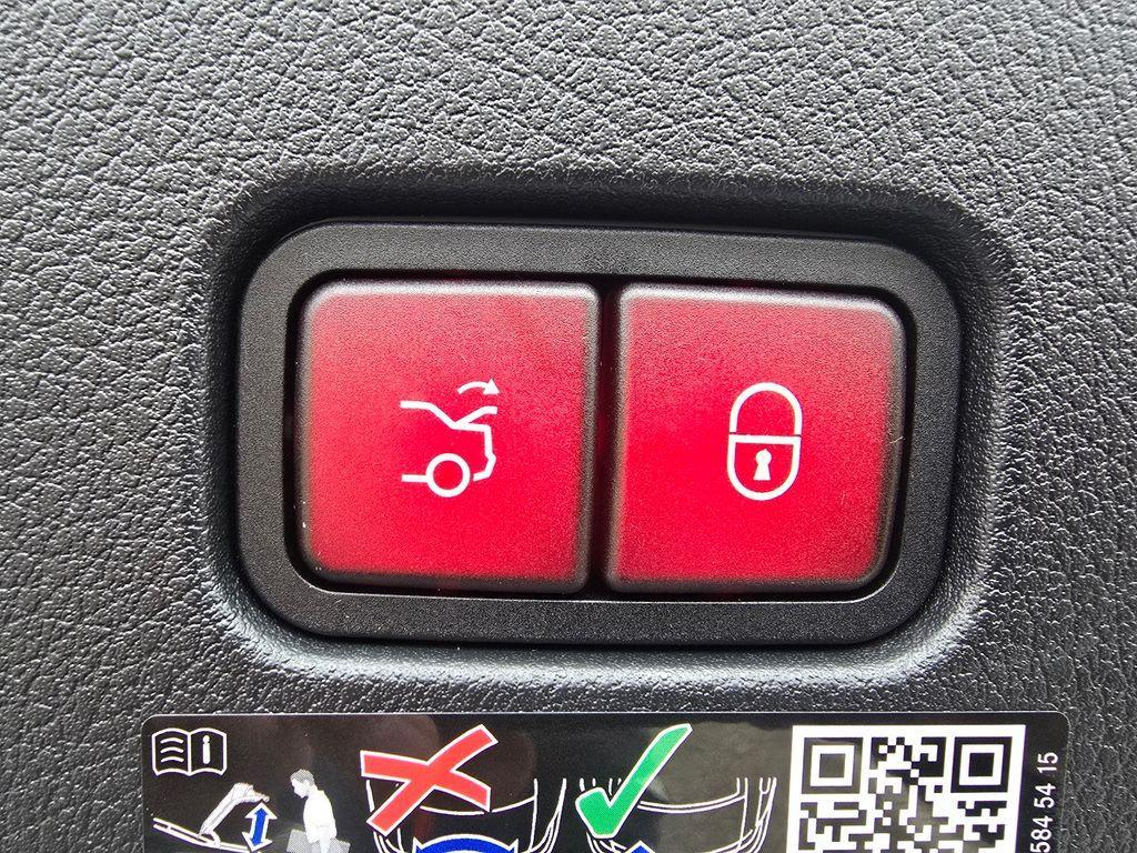 new 2026 Mercedes-Benz AMG CLE 53 car, priced at $94,360