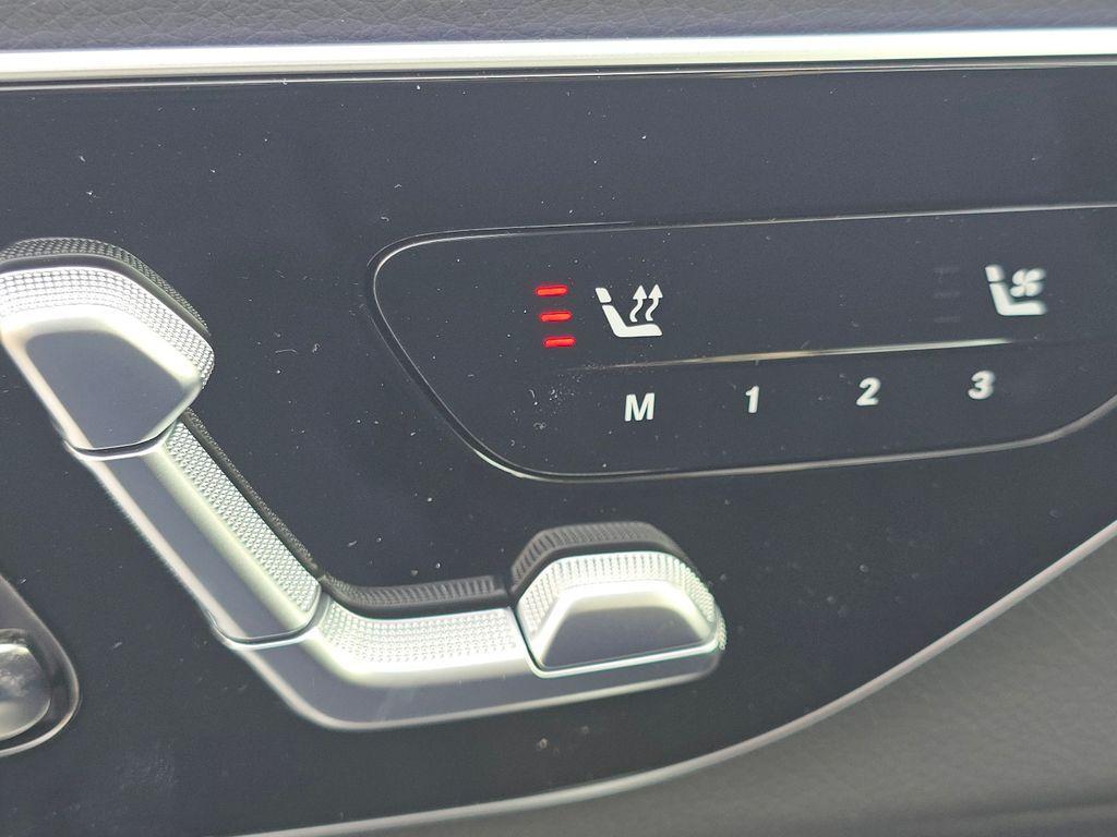 new 2026 Mercedes-Benz GLC 300 car, priced at $61,725