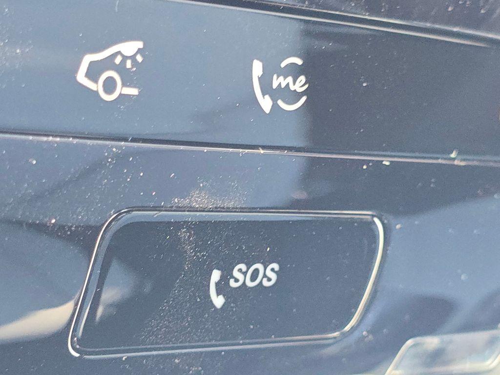 new 2026 Mercedes-Benz GLC 300 car, priced at $62,440