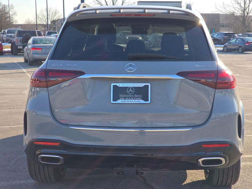 new 2026 Mercedes-Benz GLE 450 car, priced at $92,780