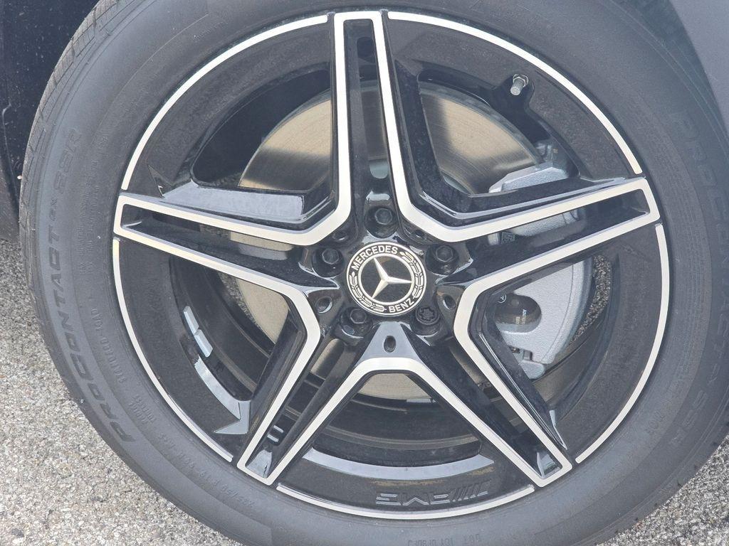 new 2026 Mercedes-Benz GLB 250 car, priced at $56,345