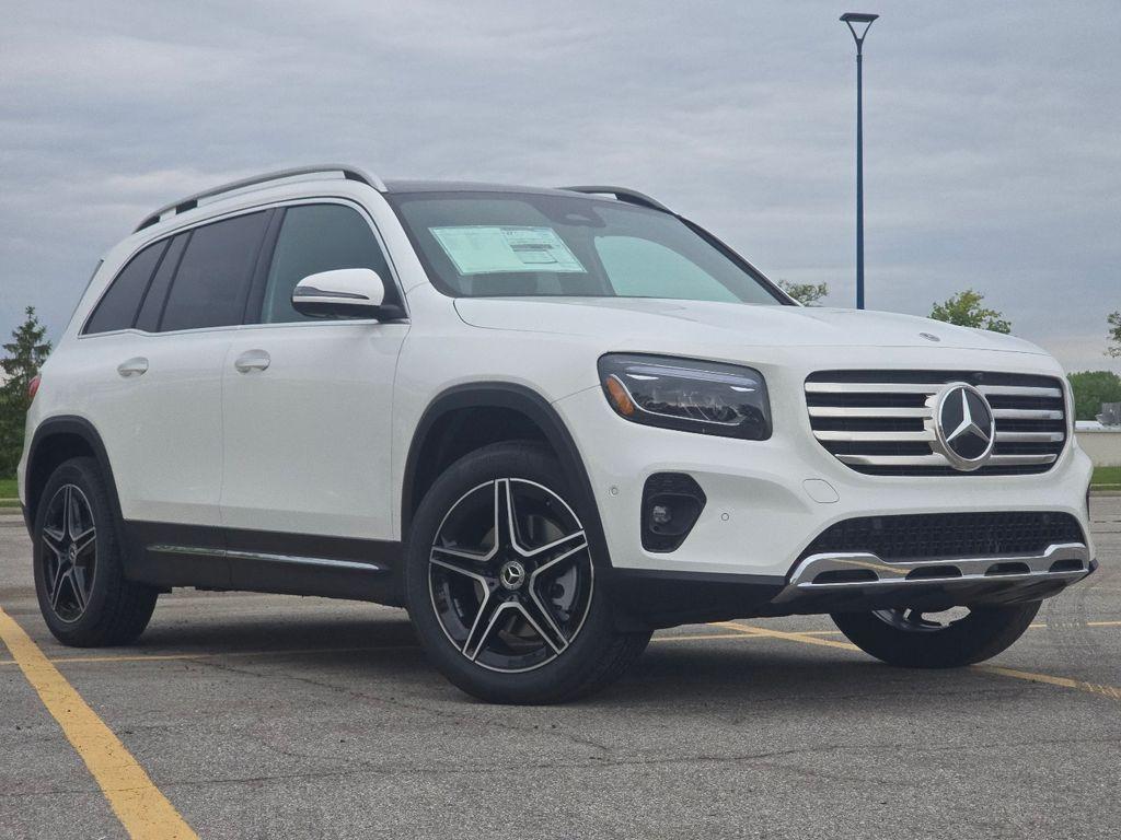 new 2026 Mercedes-Benz GLB 250 car, priced at $56,345