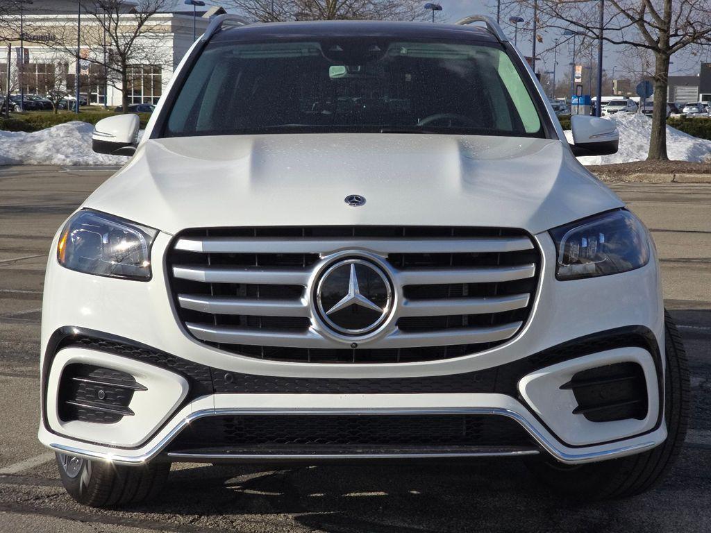 new 2026 Mercedes-Benz GLS 450 car, priced at $98,950