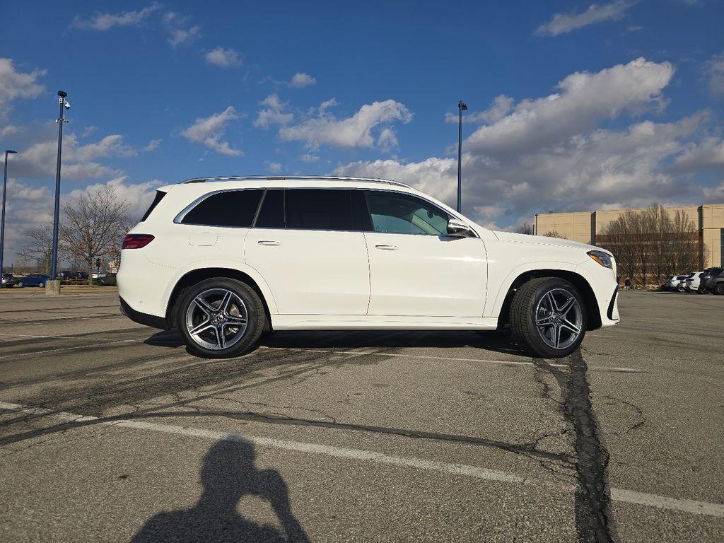 new 2026 Mercedes-Benz GLS 450 car, priced at $98,950